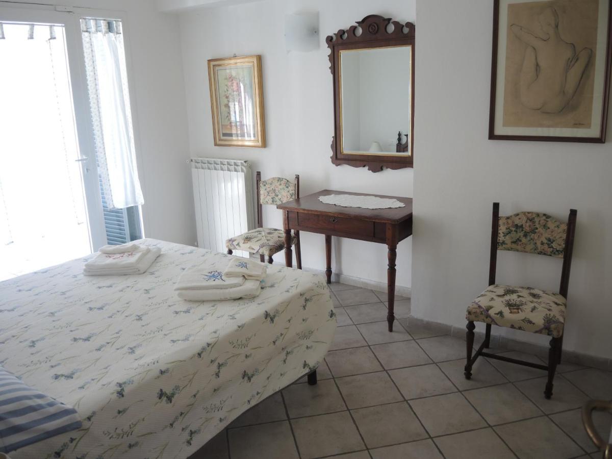 Gli Archi nel Golfo Appartamento San Terenzo Esterno foto